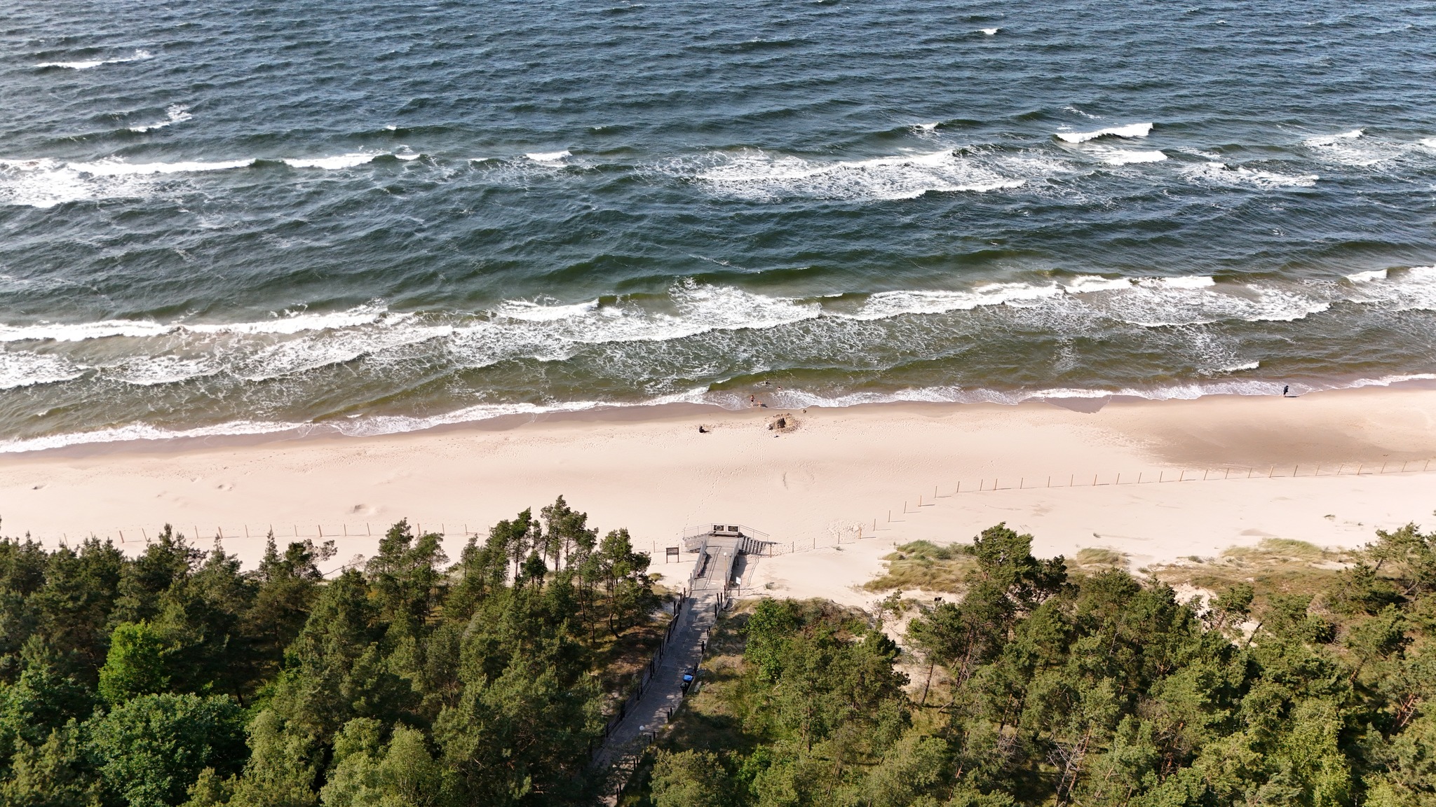 Camping Tramp nad morzem z prywatnym zejściem na plażę